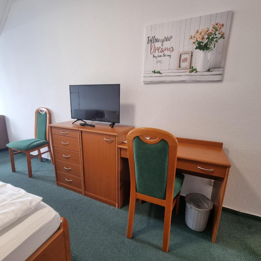 Mueritz-Pension Waren Экстерьер фото